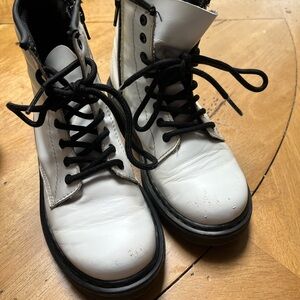 Doc martens white youth 2